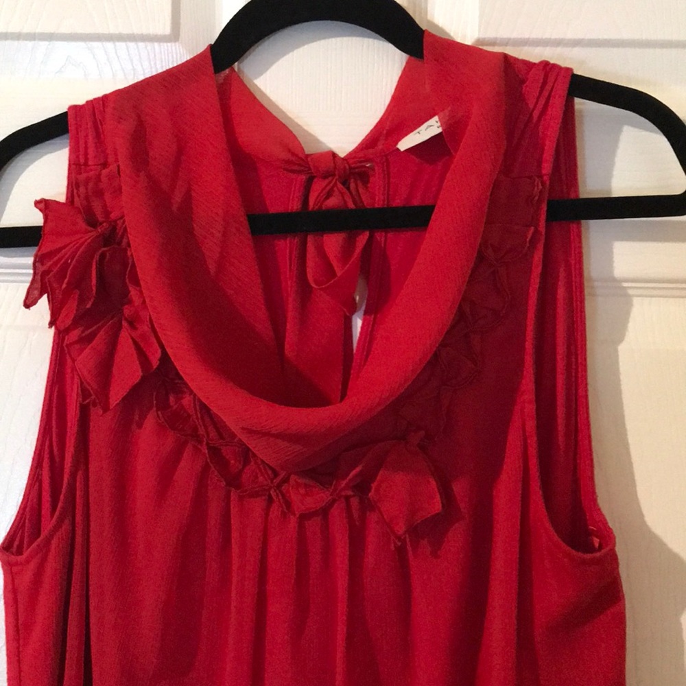 Tahari Women’s blouse